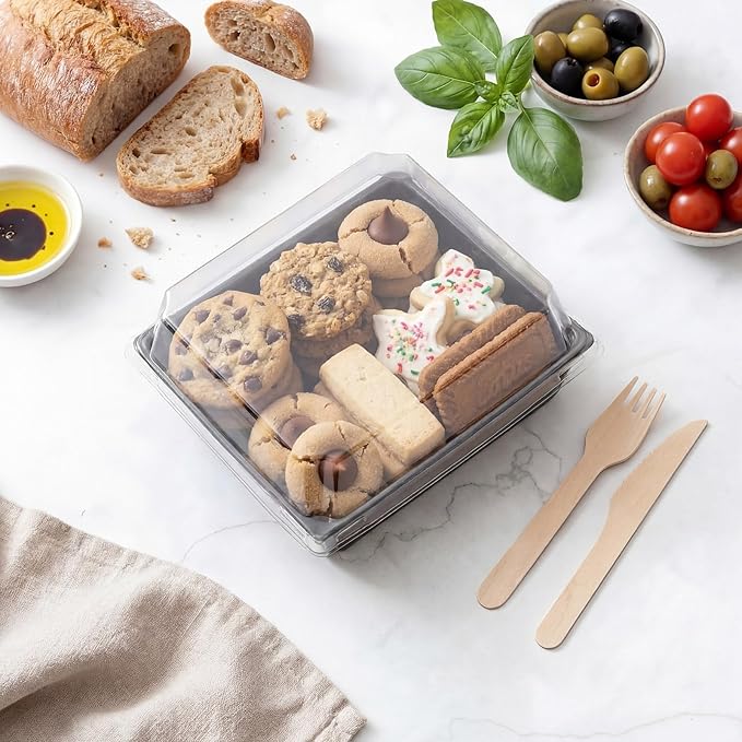 Shellwei 50 Pack Mini Catering Trays with Lid 5.5 x 5 Inch Plastic Serving Tray with Lids, Disposable Catering Boxes for Cake Slice, Cookies, Desserts, Serving Platters Containers for Travel Party