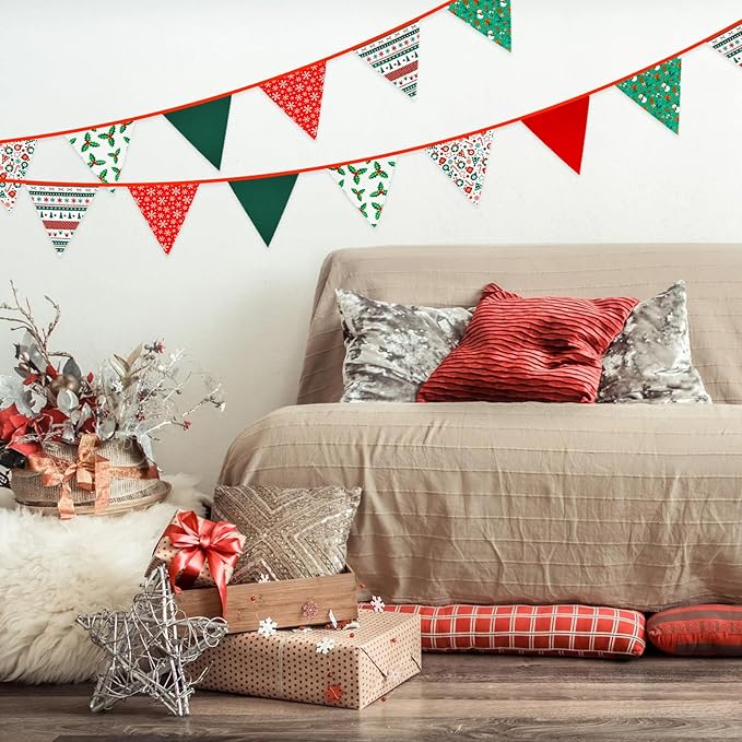 G2PLUS Christmas Triangle Bunting Banner, 39Ft Cotton Pennant Banner, Red and Green Fabric Flags for Holiday, Home and Party Hanging Decorations