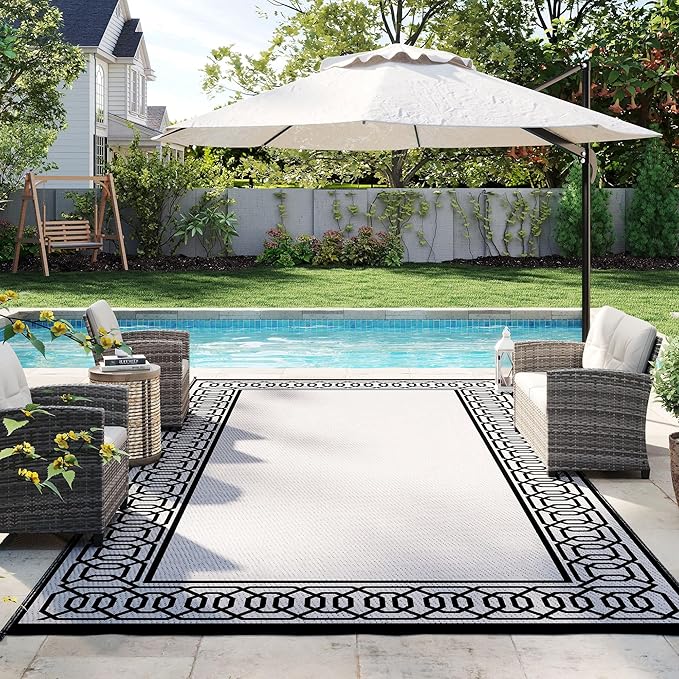 Outsunny Outdoor Rug for Patio, 9' x 18' Waterproof Large Mat, Reversible Plastic Straw Rug for Decor, Portable Outside RV Camping Area Carpet Mat for Backyard Porch Deck Picnic, Black & Gray Border