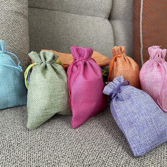 Autupy 30 Pack 5.5 x 3.9 Inch 6 Color Burlap Favor Bags Linen Drawstring Bags for Wedding Party Decorations