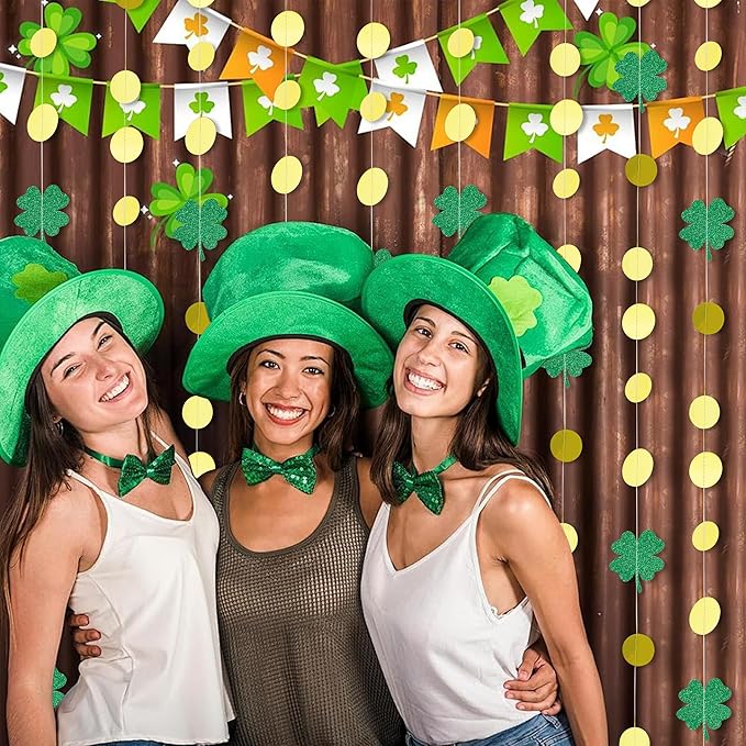 40Ft Glitter Shamrock Clover Garland St. Patrick's Day Decor Clover Glitter St Paddys Banner Hanging Streamers for Irish Lucky Spring Party Home Office Decor Supplies