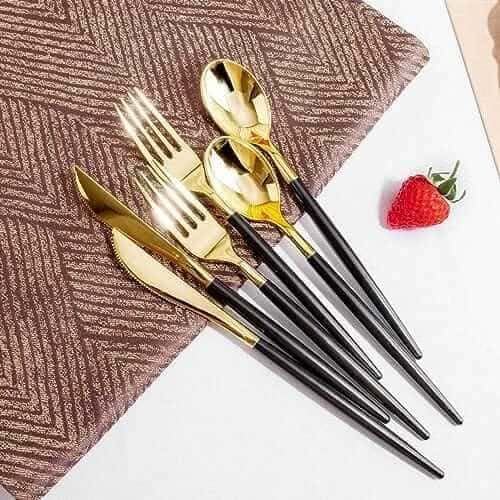 WDF 30Guest Black and Gold Plastic Plates - Gold Plastic Silverware With Black Handle Baroque Black and Gold Disposable Dinnerware for Graduation/Wedding/Party/Birthday