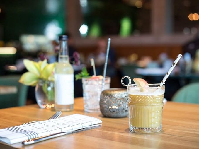 Silver Paper Straws, 7.75" x 6mm Biodegradable Disposable Compostable Metallic Drinking Straws, Eco-Friendly Paper Straws for Cocktails, Juices, Smoothies, Parties, Weddings, Birthdays, 100 Pack