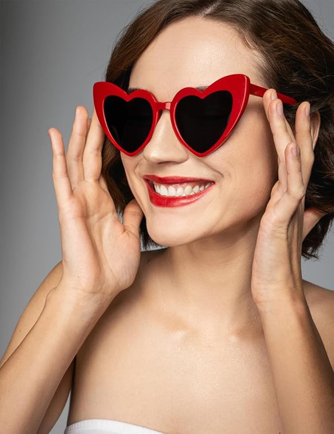 LOHO MAGICA Women Fashion Heart Sunglasses 12 Pack Heart Shaped Sunglasses for Women Vintage Love Cat Eye Retro Glasses