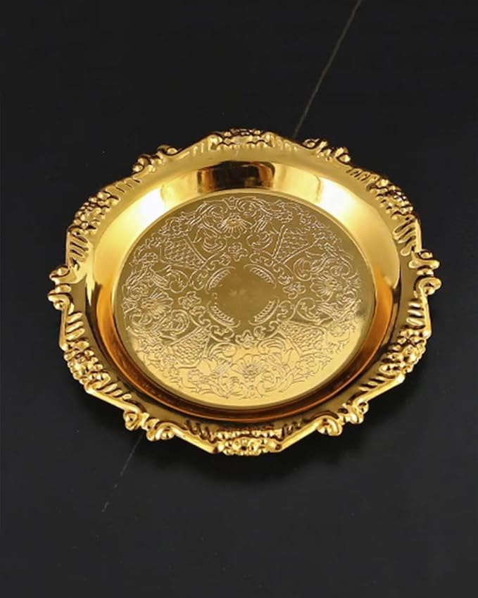 Round Decorative Tray 5.9in Metal Dessert Plates Vintage Coffee Table Tray for Snacks Fruit Gold
