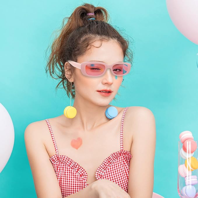 10 Pack Mixed Styles Trendy Retro Sunglasses for Women/Men Party Favors Sungasses Costume Accessories Eyewear Set