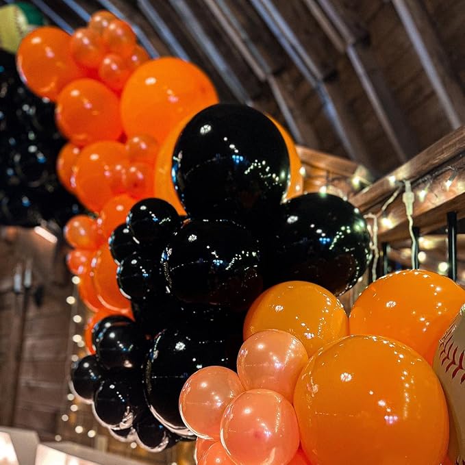 Black and Orange Balloon Arch Kit, 140Pcs Black Orange Latex Balloon Garland kit, 18 12 10 5 Inch Different Size Balloons for Halloween Birthday Baby Shower Thanksgiving Day Party Decorations