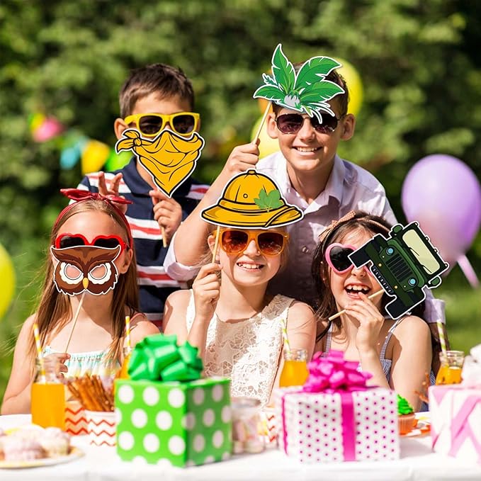 30PCS Jungle Safari Photo Booth Props Wild Animals Forest Themed Party Props Kit for Jungle Safari Kids Baby Shower Birthday Party Decorations Supplies
