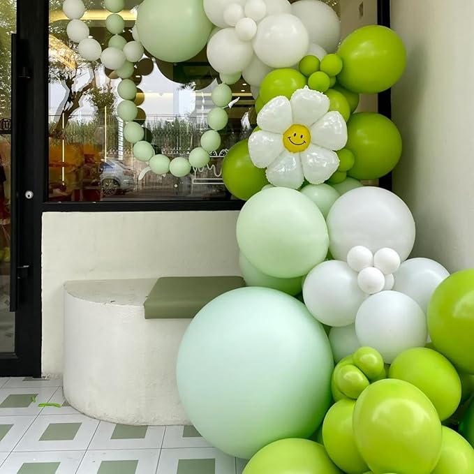 Voircoloria 90pack Lime Green Balloons Different Size 18/12/10/5 Inch Lime Green Balloon Garland Arch Kit for Graduation, Wedding, Birthday, Christmas, Baby Shower, Anniversary Party Decorations