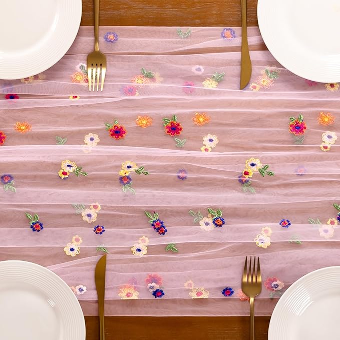 Socomi Flower Table Runner Summer Daisy Floral Tulle Gauze Cheesecloth Embroidery Table Runners for Tea Party Garden Wedding Bridal Baby Shower Birthday Picnic Decor Pink 3pcs