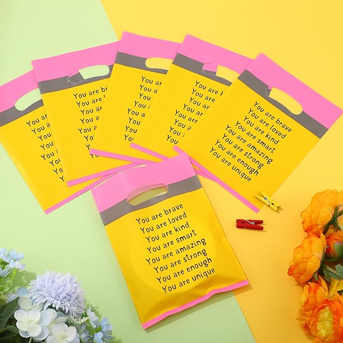 Coume 100 Sets End of the Year Gifts Bags for Students 6 Colors Inspiration Quotes Plastic Party Favors Treat Bags with Handles Birthday Party Favors, 6" x 8"