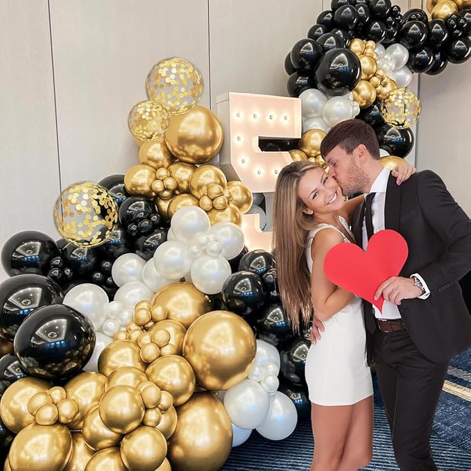 MEBAY 155Pcs Black and Gold Balloon Garland Arch Kit with Gold Confetti Balloons for Graduation New Year Birthday Wedding Party Decorations