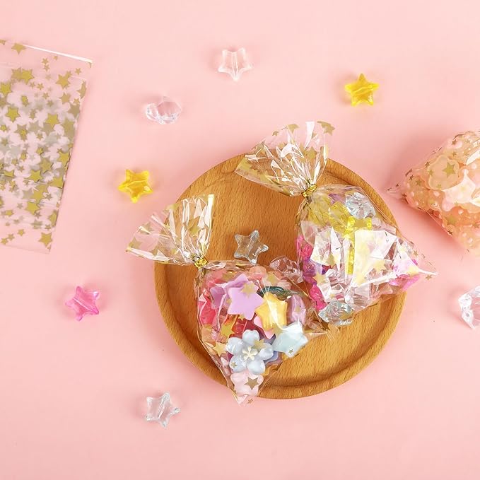 100 Pcs Cellophane Treat Bags,4 X 6 Inches Clear Cellophane Bags,100 Gold Twist Ties,for Cookies, Chocolate, Bakery, Party Favors, Gift Wrapping, Classroom Valentine Gifts
