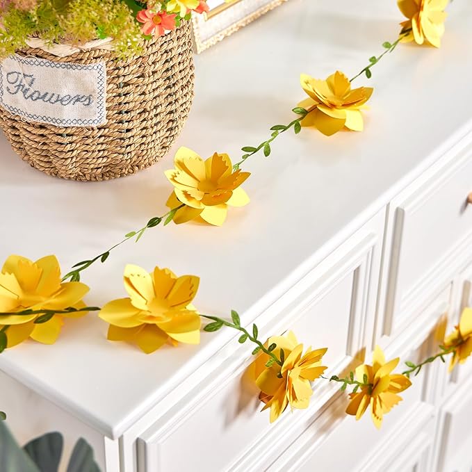 2PCS Yellow Flower Garland, Narcissus Party Decorations, Daffodil Flower Leaves Banner, Spring Wildflower Garland for Birthday Baby Shower Wedding Garden Decor