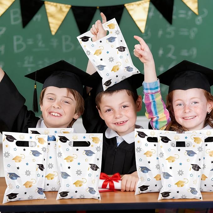 Hxezoc 50 Pieces Graduate Gift Bags with Handle, Plastic Treat Candy Bag Graduation Party Favor Bags for Graduation Season Themed Party Decoration Supplies