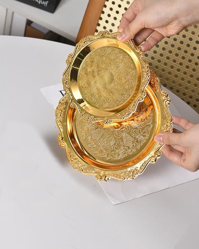 Round Decorative Tray 5.9in Metal Dessert Plates Vintage Coffee Table Tray for Snacks Fruit Gold