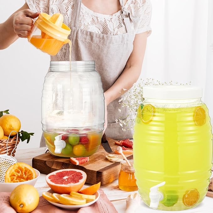 Honeydak 2 Pcs 2.7 Gallon Plastic Drink Dispenser with Spigot Clear Extra Large Plastic Lemonade Dispenser Clear Summer Beverage Holder with Tap for Party Lemonade Cold Water Beer
