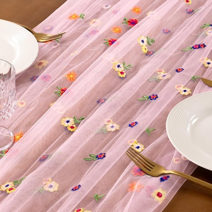 Socomi Flower Table Runner Summer Daisy Floral Tulle Gauze Cheesecloth Embroidery Table Runners for Tea Party Garden Wedding Bridal Baby Shower Birthday Picnic Decor Pink 3pcs