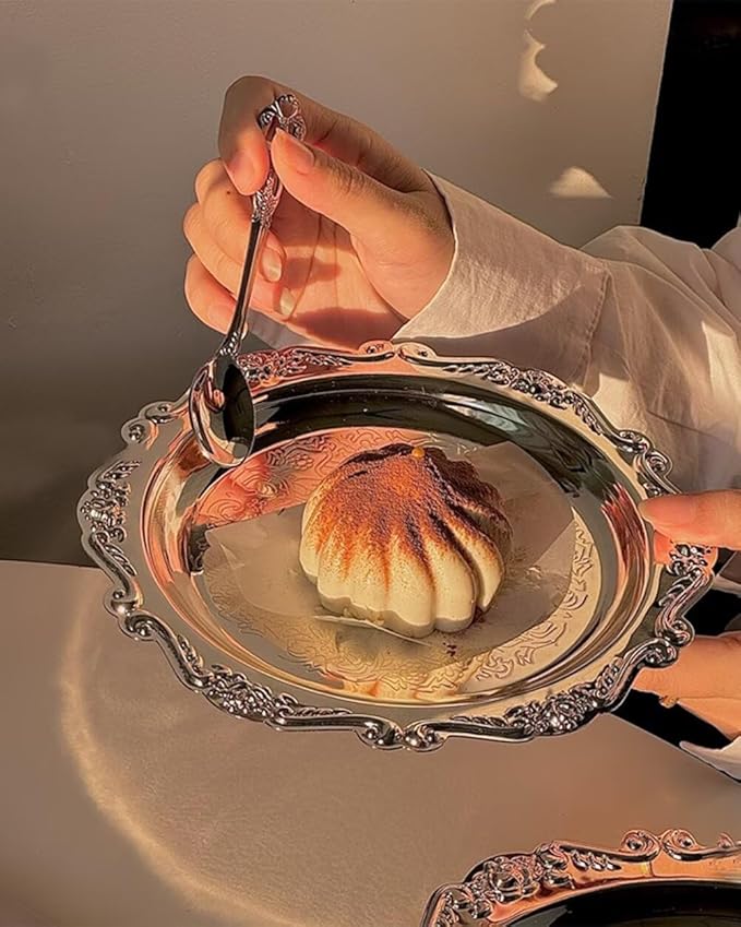 Round Decorative Tray 7.9in Metal Dessert Plates Vintage Coffee Table Tray for Snacks Fruit Silver
