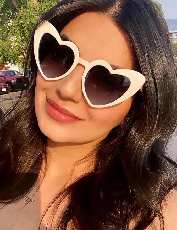 LOHO MAGICA Women Fashion Heart Sunglasses 12 Pack Heart Shaped Sunglasses for Women Vintage Love Cat Eye Retro Glasses