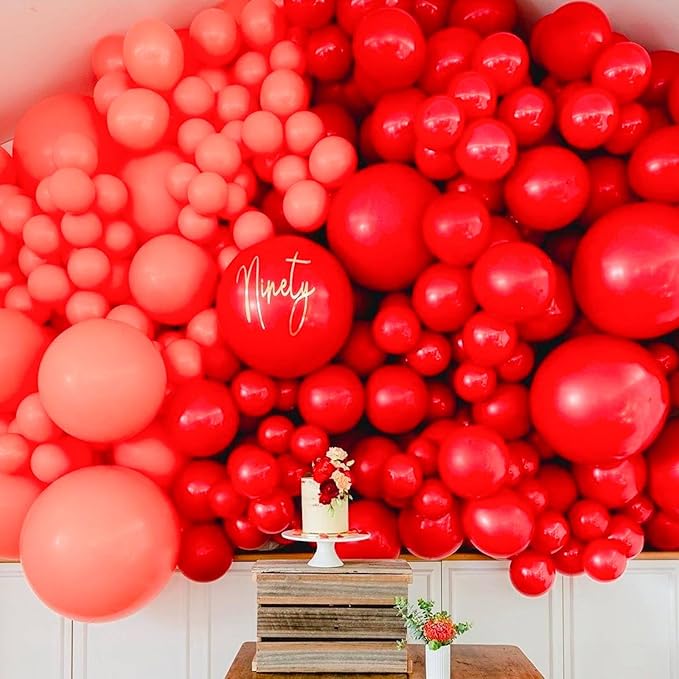 PartyWoo Red Balloons 152 pcs Different Sizes of 18 12 10 5 Inch Red Balloon Arch Kit Garland for Birthday Graduation Bachelorette Citizenship Anniversary Cherry Casino Theme Party Decorations Red-Y57