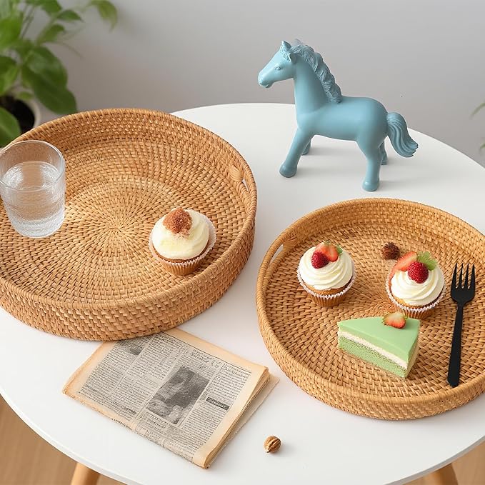Round Rattan Serving Tray, Natural Wicker Decorative Tray for Serving, Fruit/Bread Serving Basket, Round Woven Tray with Handles.(Large:14inch)