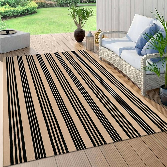 OJIA Outdoor Patio Rug 5'x7', Black and Tan Striped Outdoor Rugs Machine Washable Area Rugs Cotton Hand Woven Indoor Outdoor Rugs for Bedroom/Living Room/Front Porch/Deck/Backyard/Camping