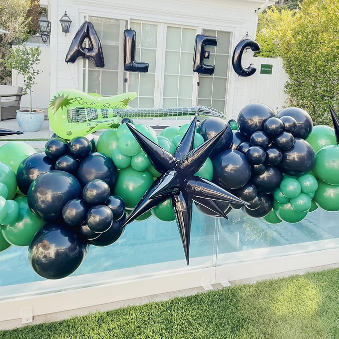 Voircoloria 130pcs Dark Green Balloons Different Sizes 18" 12" 10" 5" Hunter Green Balloons for Birthday Dinosaur Baby Shower St. Patrick's Day Summer Jungle Forest Safari Party Decorations