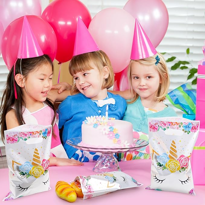 PintreeLand 30PCS Unicorn Party Favor Bags, Plastic Small Goodie Gift Candy Bags with Handle for Birthday Pink Theme Party