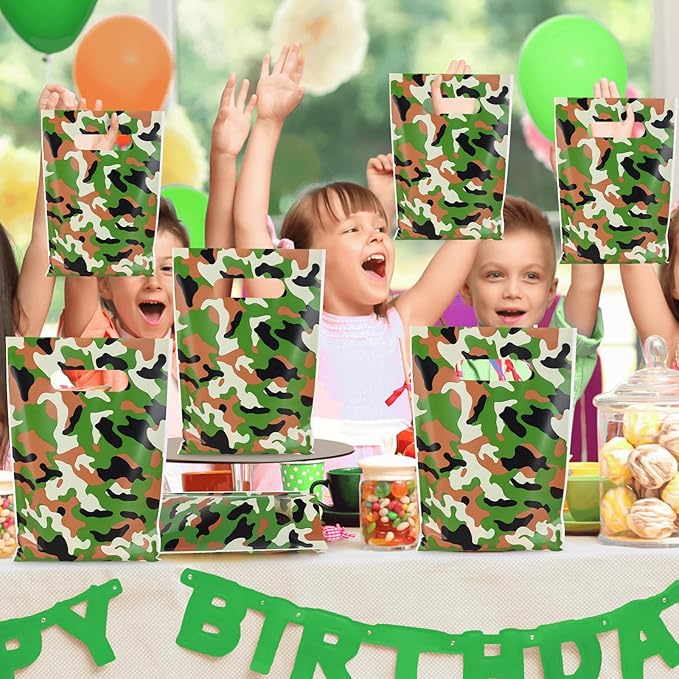 Hxezoc 50 Pieces Camo Party Bags Plastic Camo Bags Practical Gift Bags Military Party Favors for Army Theme Birthday Party Decoration Supplies