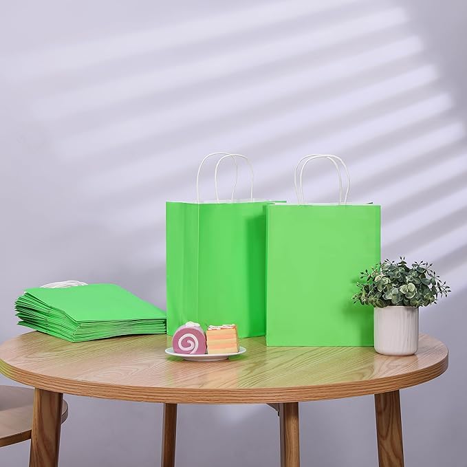 SUNCOLOR 25 Pack Green Gift Bags with Handles – 8x4.5x10 Medium Bags for Shopping, Retail, DIY, Wedding, Party Favors & Special Occasions
