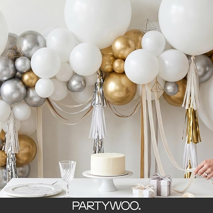 PartyWoo White Balloons 152pcs Different Sizes Pack of 18 12 10 5 Inch Matte Balloons Arch Kit for Baby Shower Birthday Graduation Wedding Anniversary Bridal Shower Party Decorations White-Y13