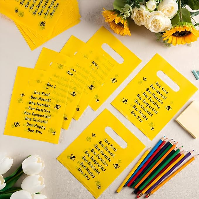 Coume 100 Sets Bee End of The Year Gifts Bags for Students 6 Colors Bee Inspiration Quotes Plastic Party Favors Treat Bags with Handles Birthday Party Favors, 6" x 8"