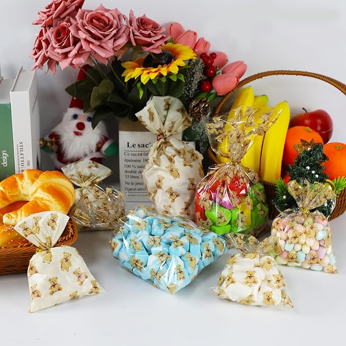 LEOSINDA100 Pcs Cellophane Bags 7 X 12 Inch Little Bear Cellophane Plastic Candy Bags with Twist Ties for Valentine's Day and Birthday Favors Gift Cookie Weddings Packing Party Favor Supplies