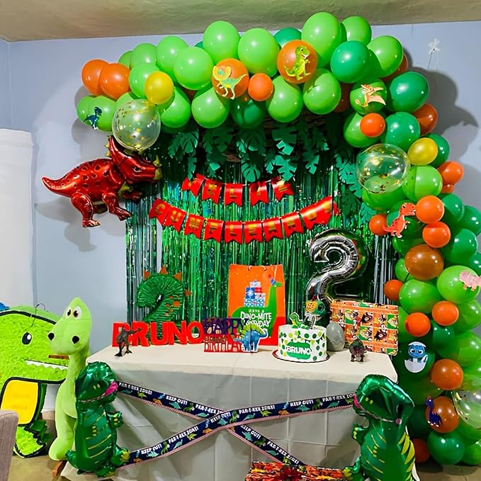 Voircoloria Green Balloons, 66pack 12inch Green Latex Party Balloons for Graduation, St. Patrick's Day, Wedding, Birthday, Christmas, Baby Shower, Anniversary Party Decorations