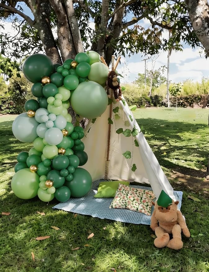 Green Balloon Arch Garland Kit,131PCS Shades of Green and Gold Balloon Arch, Latex Party Balloons in Different Sizes for Jungle Safari Birthday, Baby Shower Decor