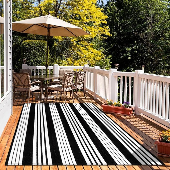 OJIA Outdoor Rug 5'x7' Patio Rug, Machine Washable Black and White Outdoor Rug Cotton Woven Area Rug Living Room Rug Farmhouse Indoor Carpet for Front Door/Porch/Deck/Backyard/Balcony Decor