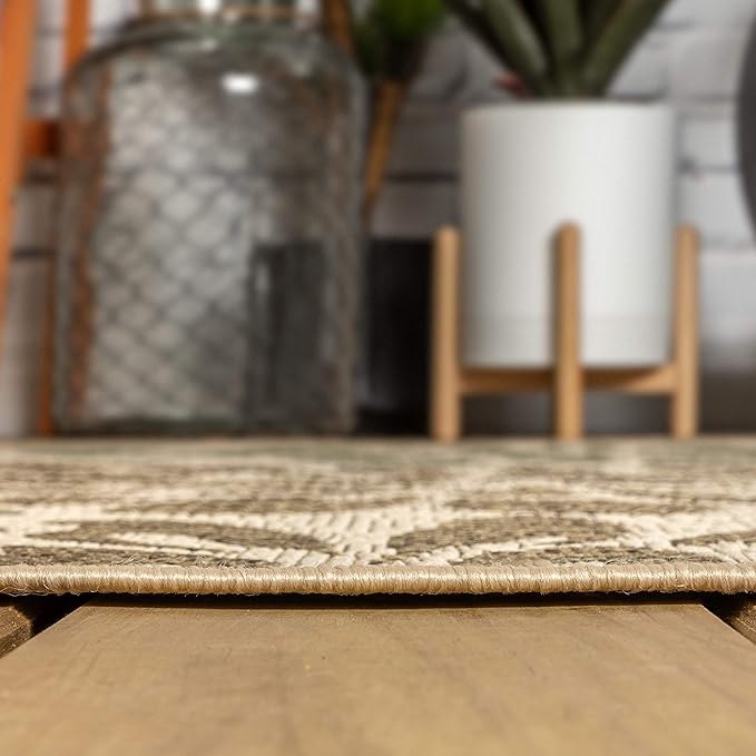 JONATHAN Y Floral Textured Weave Indoor Outdoor Square Area Rug 5X5 Sage/Brown, Zinnia Modern for Backyard, Patio, Porch, Easy-Cleaning, High Traffic, Pet-Friendly, Non-Shedding (SMB110A-5SQ)