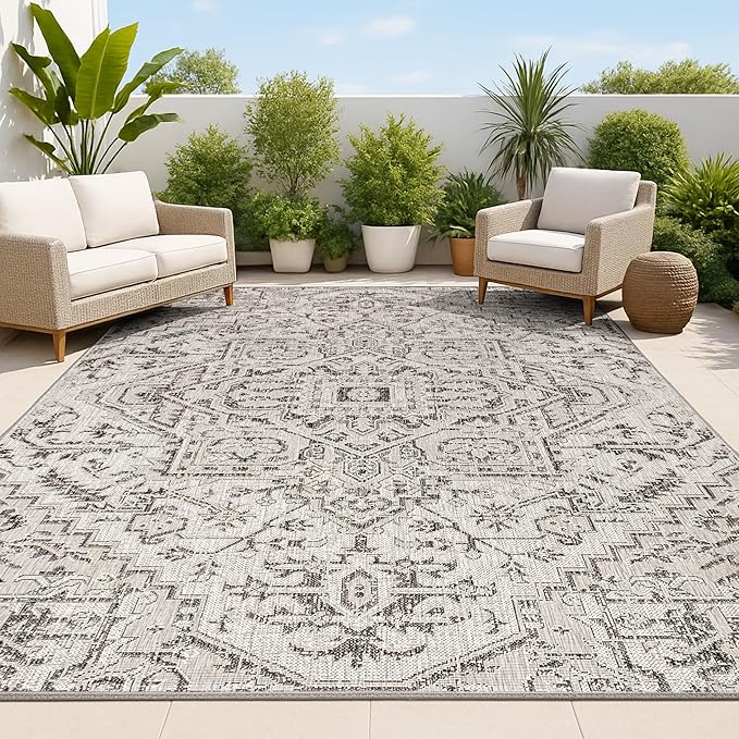 JONATHAN Y Boho Medallion Indoor Outdoor Area Rug 4X6 Black/Gray, Estrella Textured Weave for Backyard, Patio, Porch, Easy-Cleaning, High Traffic, Pet-Friendly, Non-Shedding (SMB105D-4)