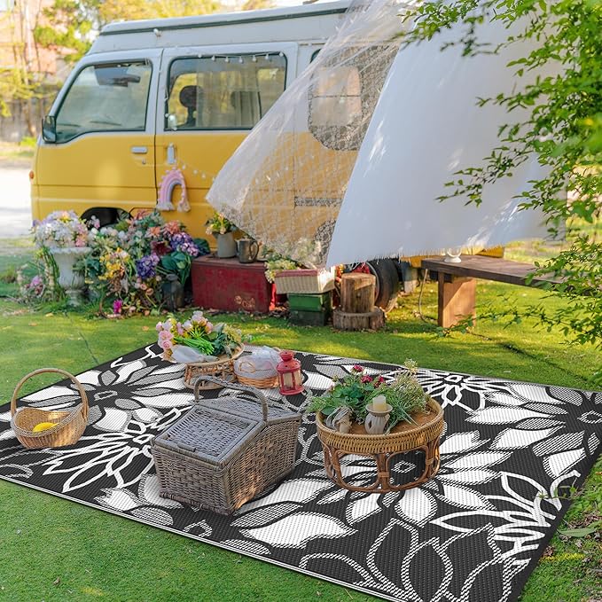 GENIMO Outdoor Rug Waterproof for Patio Decor, 6' x 9' Reversible Plastic Straw Floral Camping Carpet, Large Area Rugs Mats for RV, Camper, Deck, Balcony, Porch, Beach, Picnic, Black & White