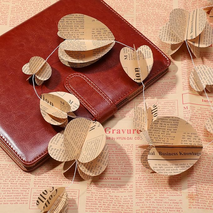 10 Pack 92 ft 3D Vintage Heart Garland Vintage Book Pages Garland Heart Newspaper Bunting Strand String Banner Backdrop for Wedding Home Birthday Party Restaurant Library Book Club Decor