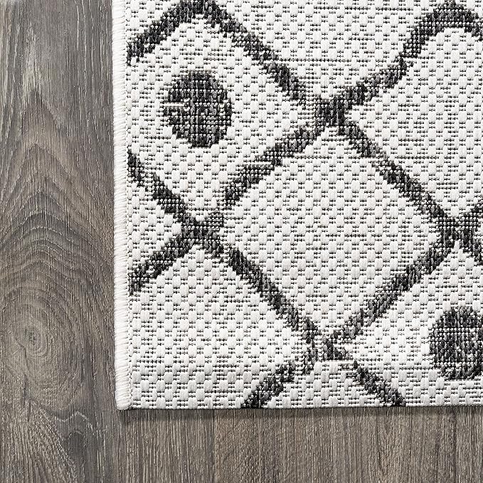 JONATHAN Y Tribal Bohemian Indoor Outdoor Area Rug 3X5 Ivory/Black, Nokat for Backyard, Patio, Porch, Easy-Cleaning, High Traffic, Pet-Friendly, Non-Shedding (SMB131D-3)