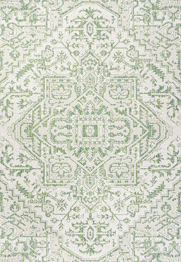 JONATHAN Y Boho Medallion Indoor Outdoor Area Rug 4X6 Green/Cream, Estrella Textured Weave for Backyard, Patio, Porch, Easy-Cleaning, High Traffic, Pet-Friendly, Non-Shedding (SMB105G-4)