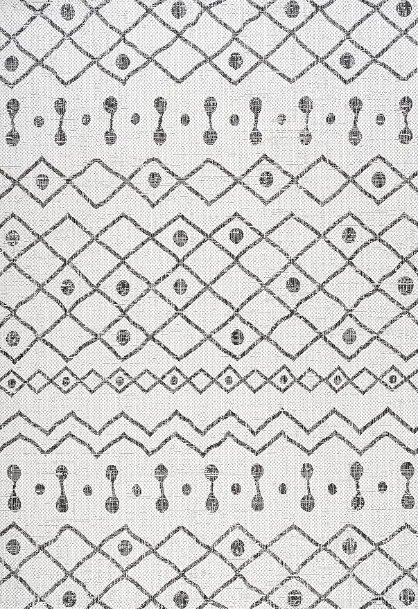JONATHAN Y Tribal Bohemian Indoor Outdoor Area Rug 4X6 Ivory/Black, Nokat for Backyard, Patio, Porch, Easy-Cleaning, High Traffic, Pet-Friendly, Non-Shedding (SMB131D-4)