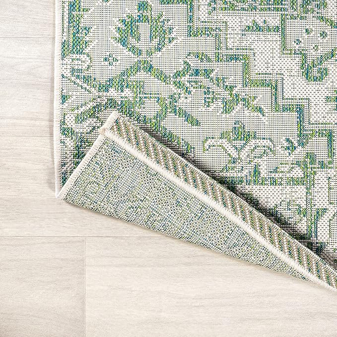 JONATHAN Y Boho Medallion Indoor Outdoor Area Rug 4X6 Green/Cream, Estrella Textured Weave for Backyard, Patio, Porch, Easy-Cleaning, High Traffic, Pet-Friendly, Non-Shedding (SMB105G-4)