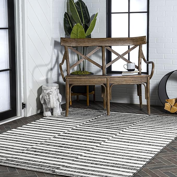 JONATHAN Y Offset Stripe Indoor Outdoor Area Rug 3X5 Black/Ivory, Sukie Modern for Backyard, Patio, Porch, Easy-Cleaning, High Traffic, Pet-Friendly, Non-Shedding (SMB133F-3)